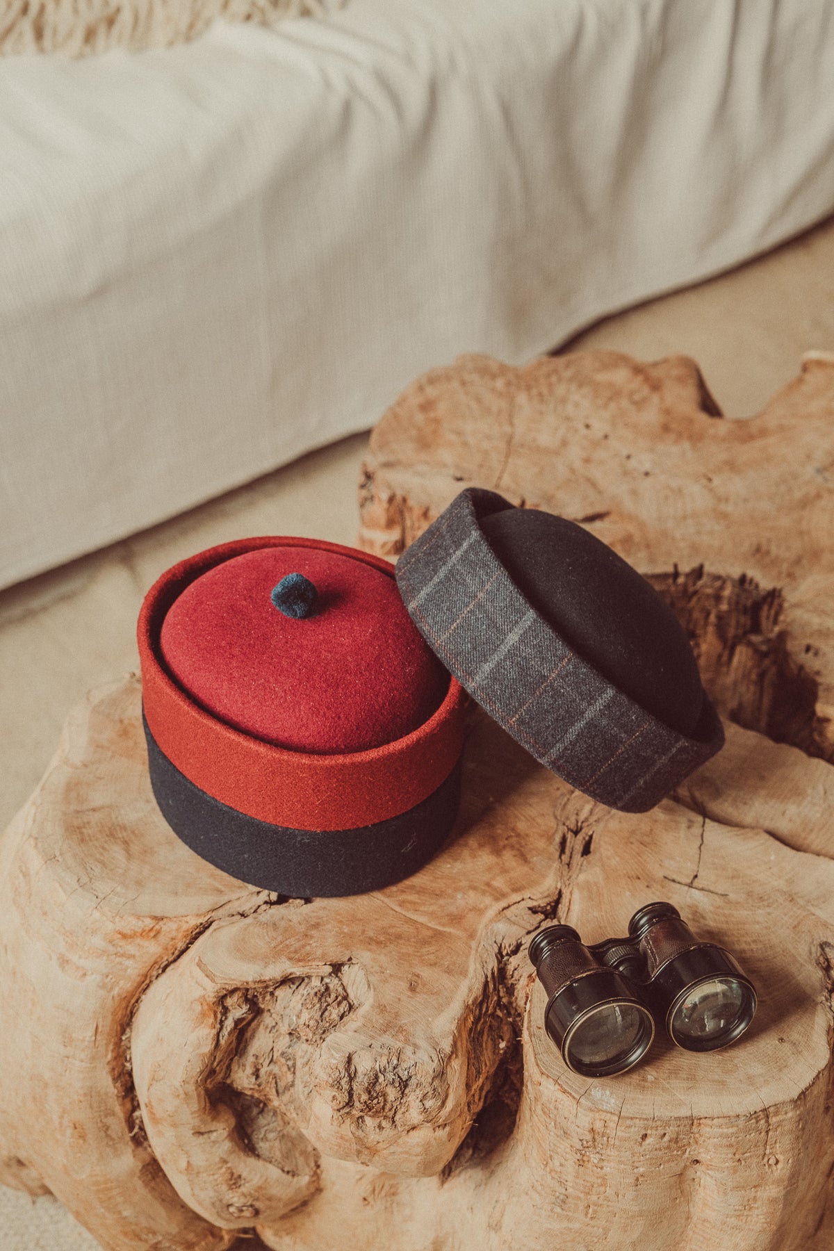 Oscar Pillbox Hat Granate Burel with Pompom (Handmade)