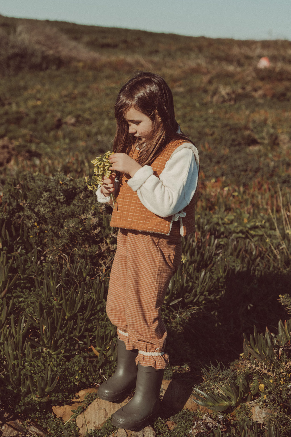Louise Reversible Sherpa Vest Ecru
